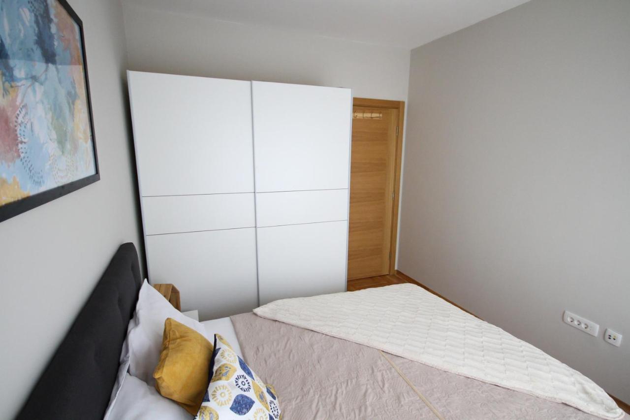 Laki Apartment ติวัต ภายนอก รูปภาพ