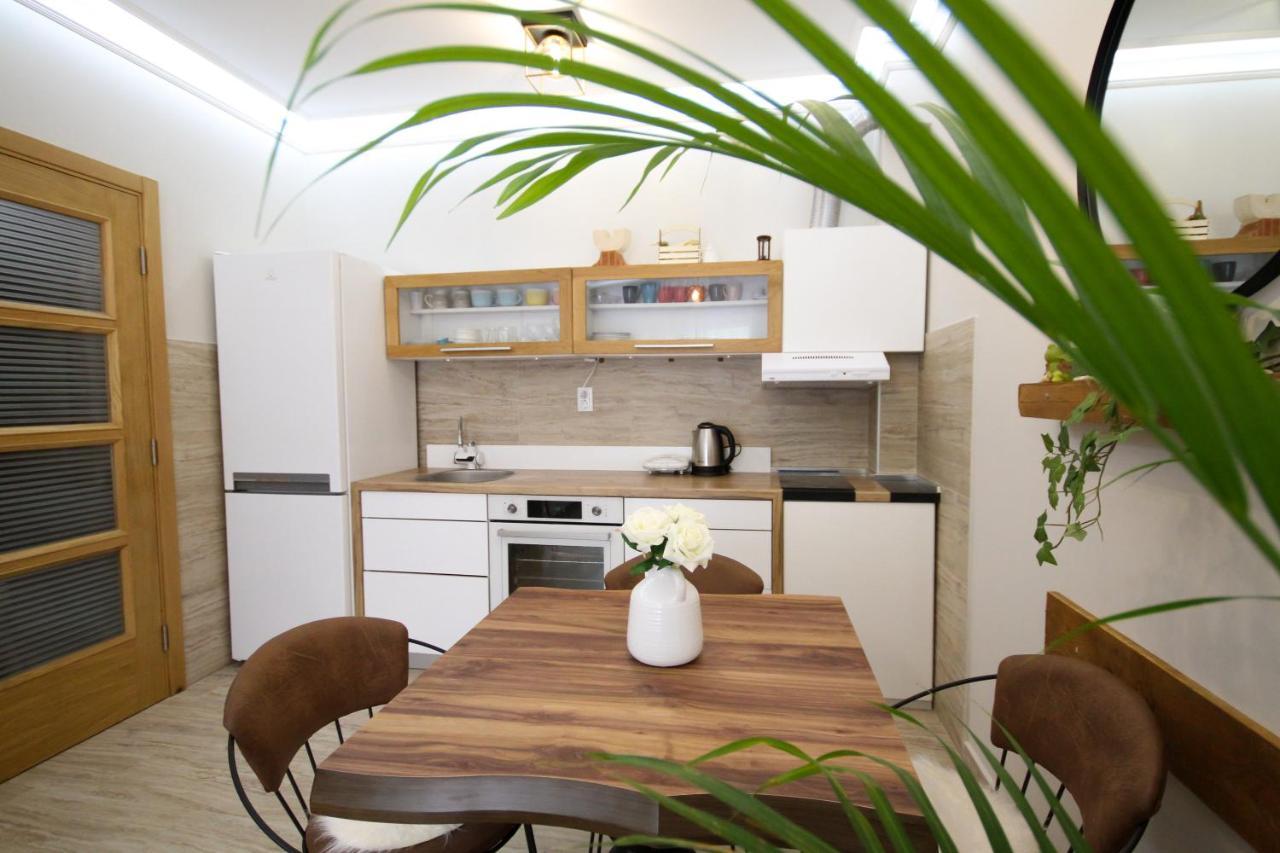 Laki Apartment ติวัต ภายนอก รูปภาพ