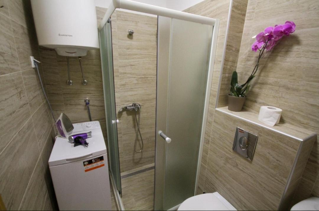 Laki Apartment ติวัต ภายนอก รูปภาพ